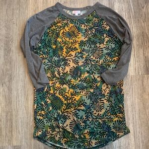 LulaRoe printed 3/4 sleeve top